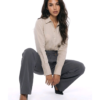 Sartoria pantalone sive boje, wide-leg model visokog struka sa zlatnim kopčama, prednji pogled – DM kolekcija